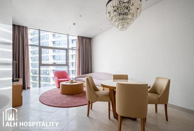 Hilton Dubai Creek Hotel \u0026 Residences — photo 1