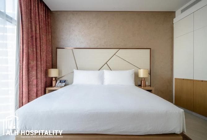 Hilton Dubai Creek Hotel \u0026 Residences — photo 9
